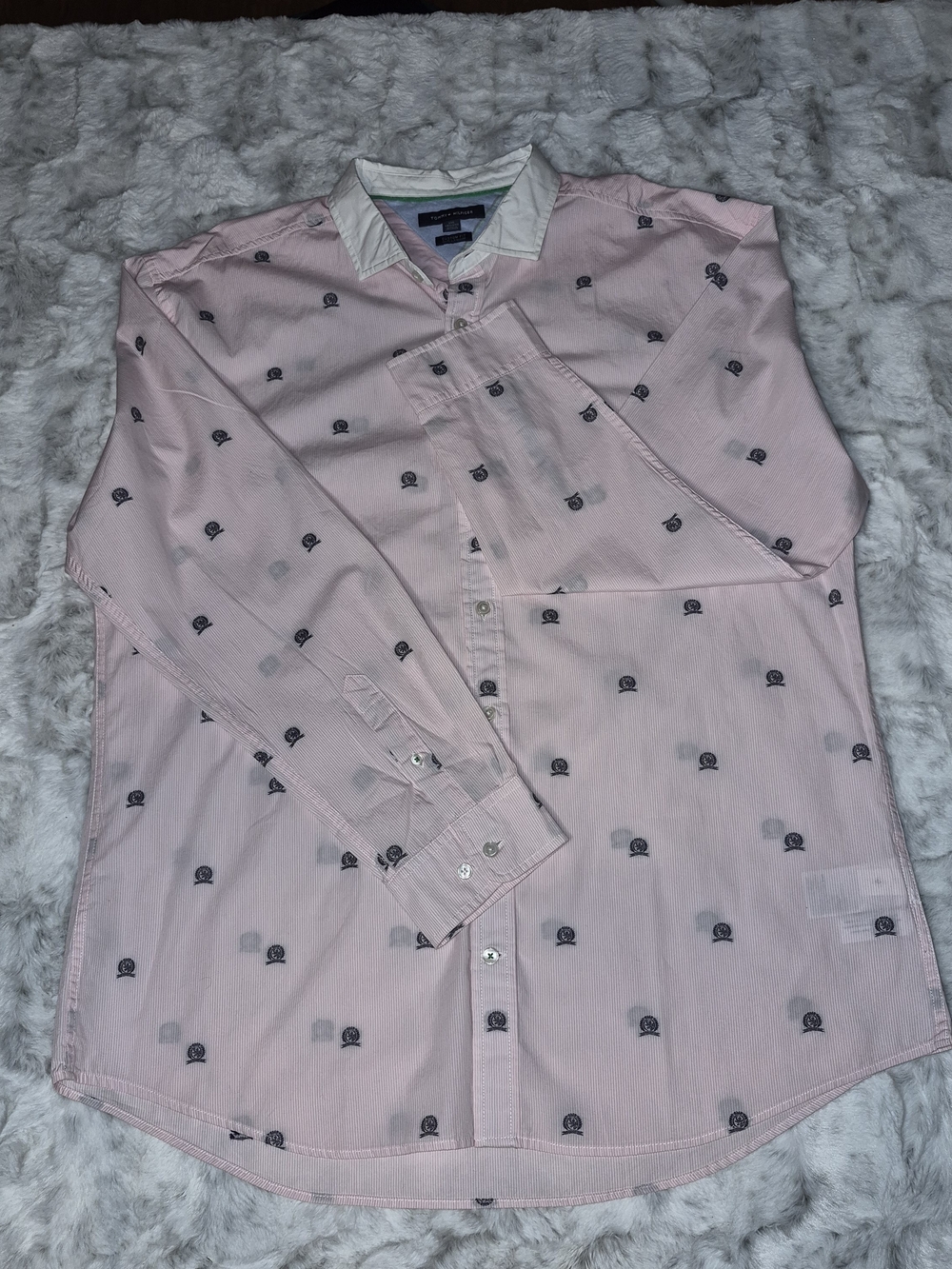 Tommy Hilfiger Men's Custom Fit Pink Pinstripe Embroidered Shield Crest Shirt